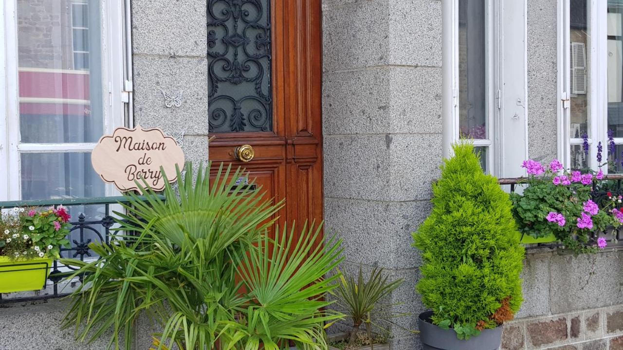 Maison De Berry Bed & Breakfast Villedieu-les-Poëles Exterior foto